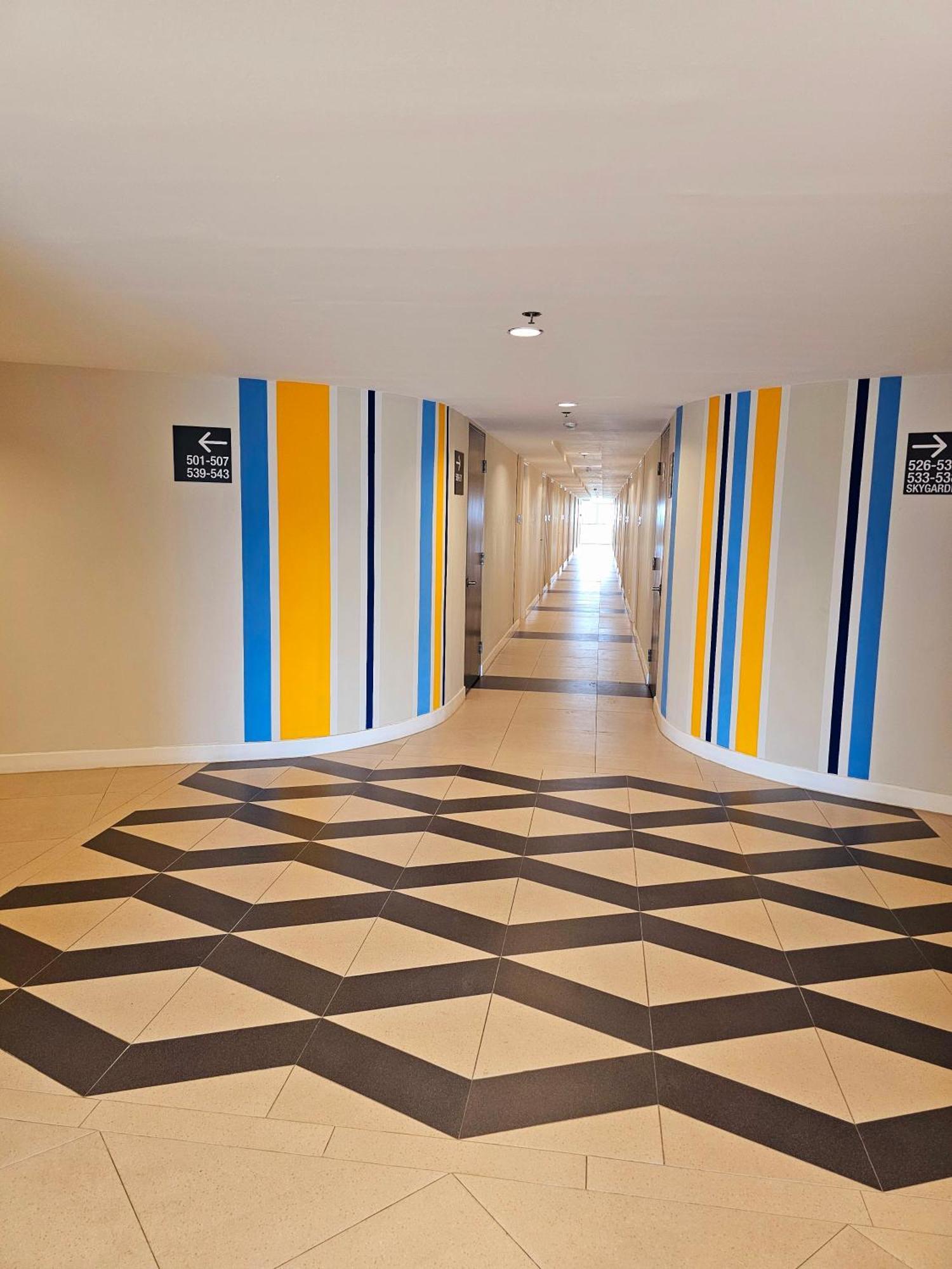 Acellyne'S Suites At The Residences At Commonwealth By Century Bandar Quezon Luaran gambar