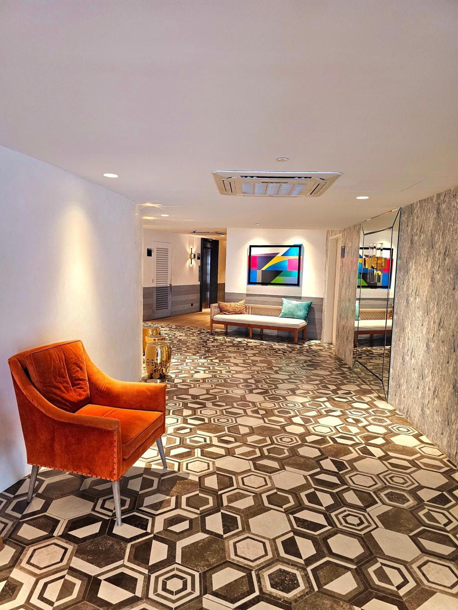 Acellyne'S Suites At The Residences At Commonwealth By Century Bandar Quezon Luaran gambar