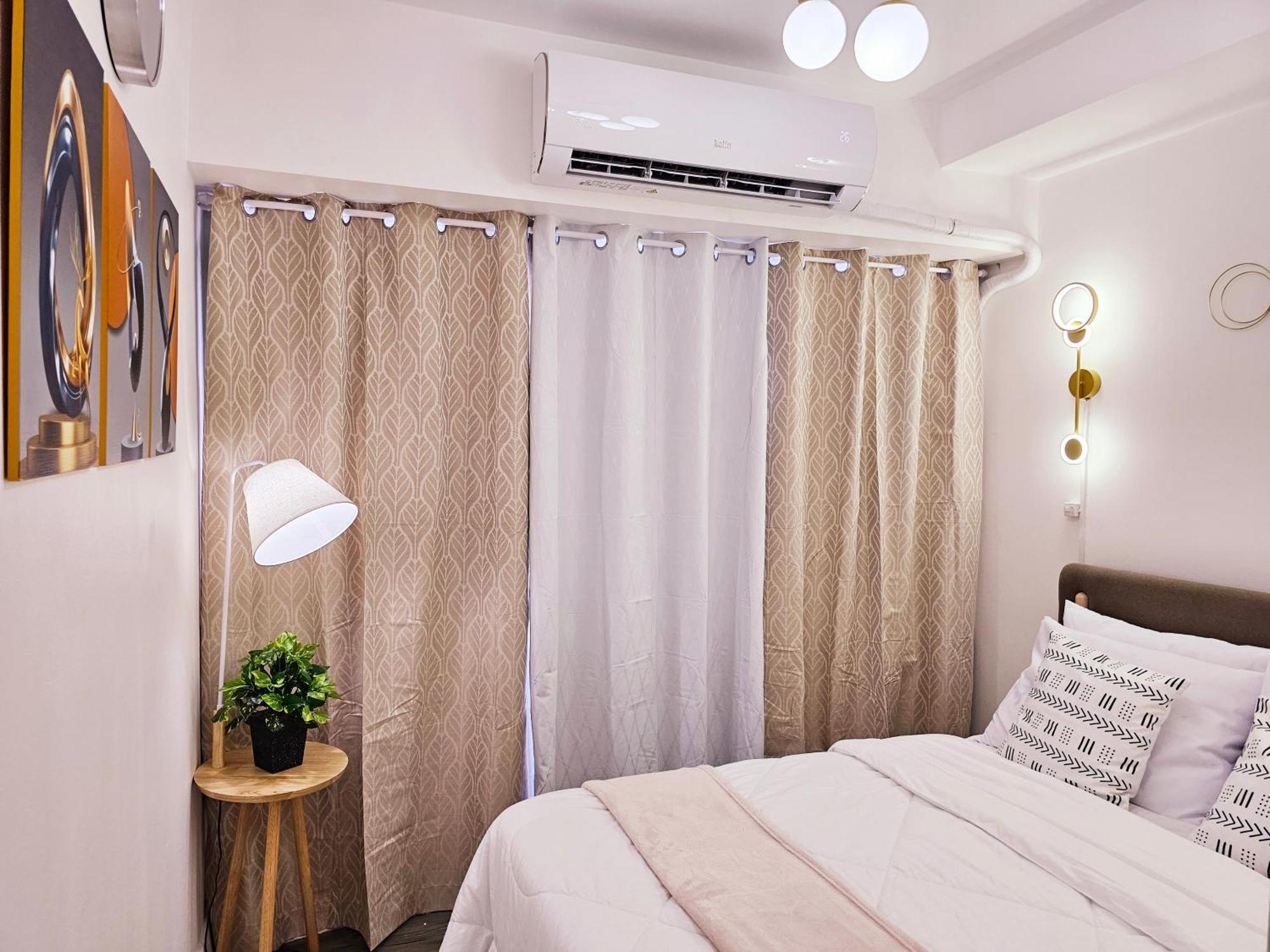 Acellyne'S Suites At The Residences At Commonwealth By Century Bandar Quezon Luaran gambar